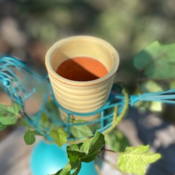 CUTE!  Blue Bird Metal Topiary Candle Holder - Picture 6 of 11